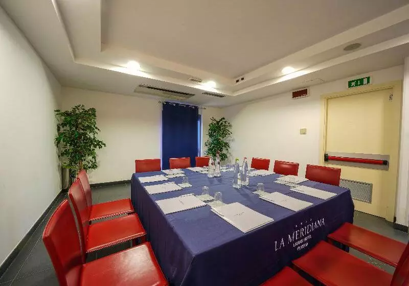 هتل La Meridiana Bleisure