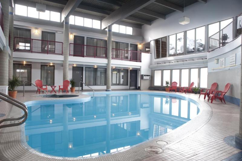 בית מלון כפרי Maligne Lodge