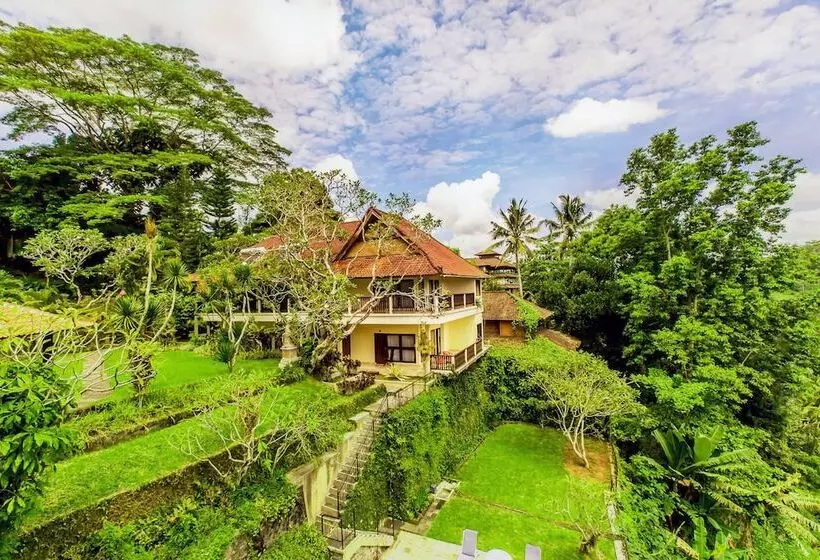 בית מלון כפרי Puri Bunga Resort & Spa