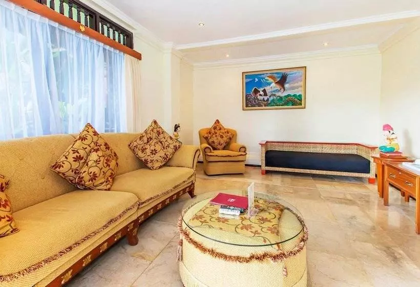 בית מלון כפרי Puri Bunga Resort & Spa