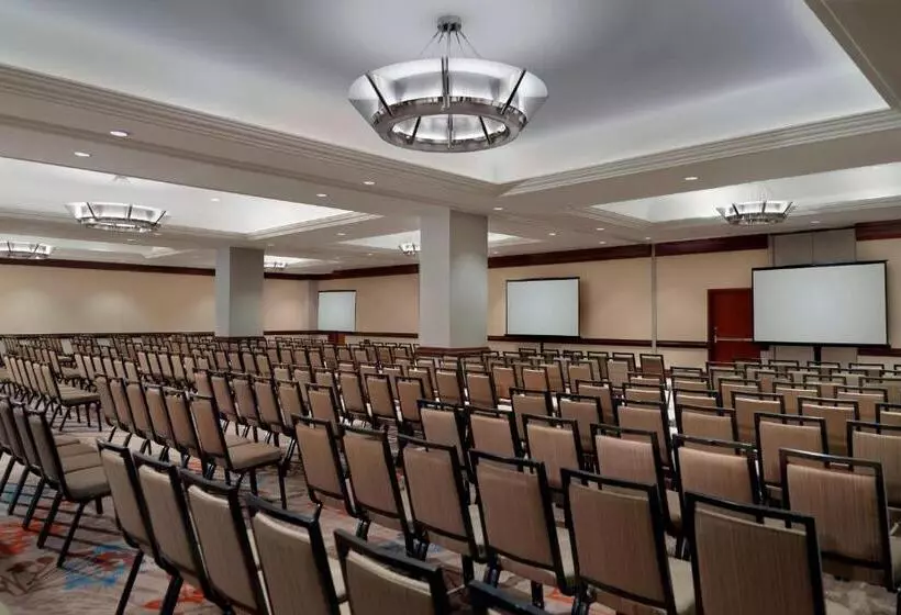 فندق The Westin Charlotte