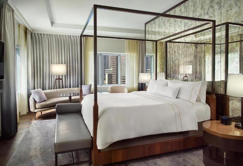 هتل The Westin Charlotte