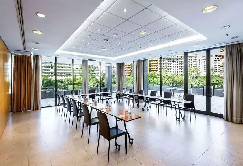 فندق Valencia Oceanic Affiliated By Meliá