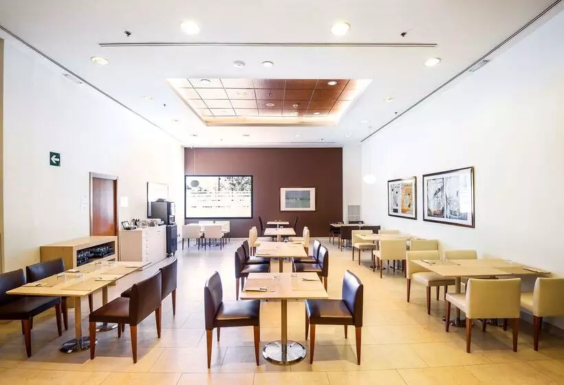 فندق Valencia Oceanic Affiliated By Meliá