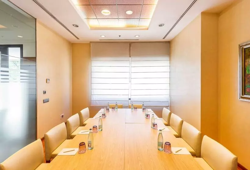 فندق Valencia Oceanic Affiliated By Meliá