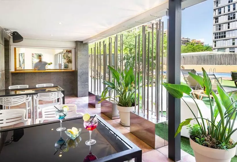 فندق Valencia Oceanic Affiliated By Meliá