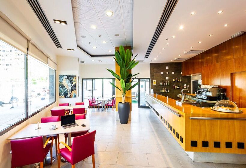 فندق Valencia Oceanic Affiliated By Meliá