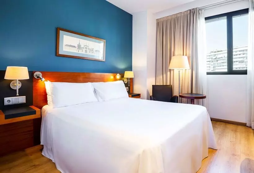 فندق Valencia Oceanic Affiliated By Meliá