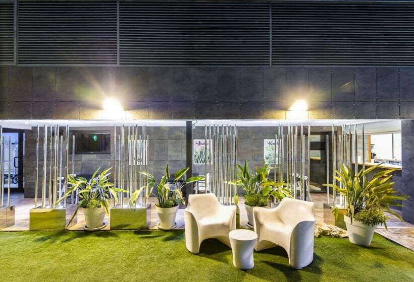 فندق Valencia Oceanic Affiliated By Meliá