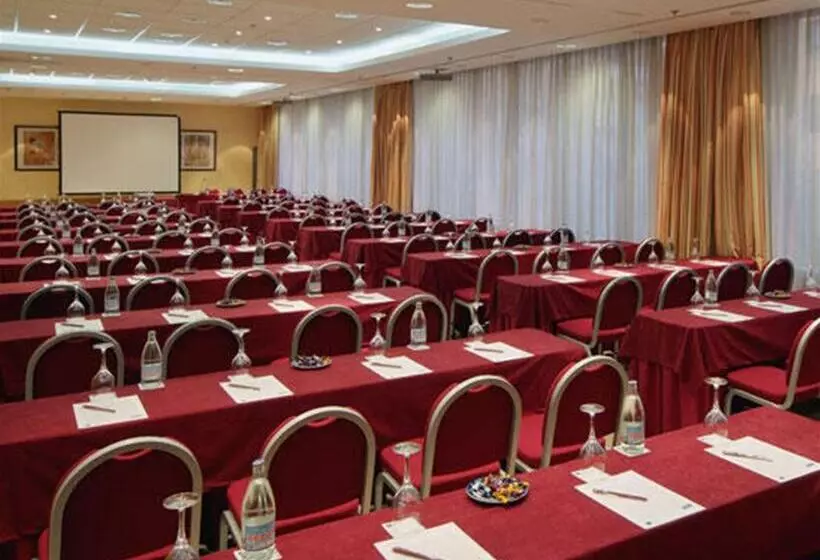 فندق Valencia Oceanic Affiliated By Meliá