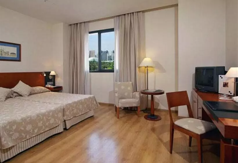 فندق Valencia Oceanic Affiliated By Meliá