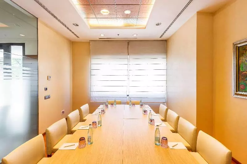 فندق Valencia Oceanic Affiliated By Meliá