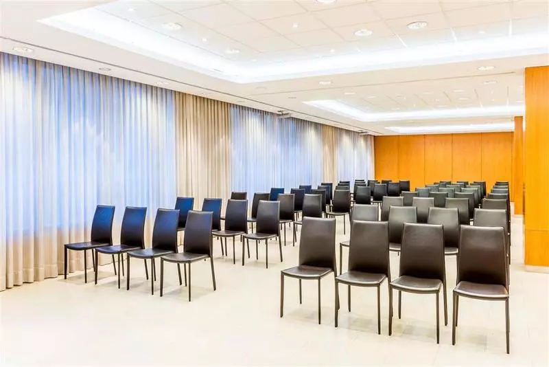 فندق Valencia Oceanic Affiliated By Meliá