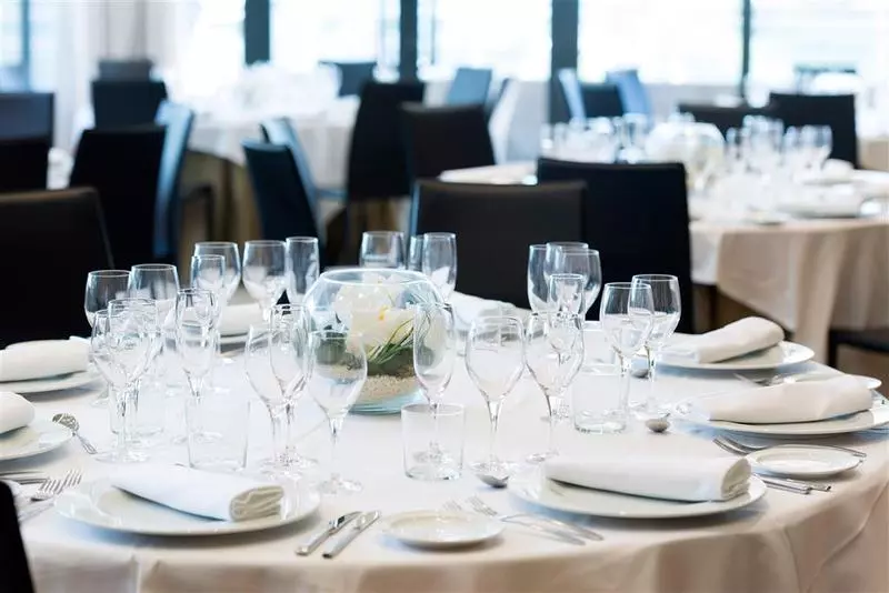 فندق Valencia Oceanic Affiliated By Meliá