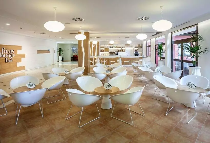 Occidental Isla Cristina