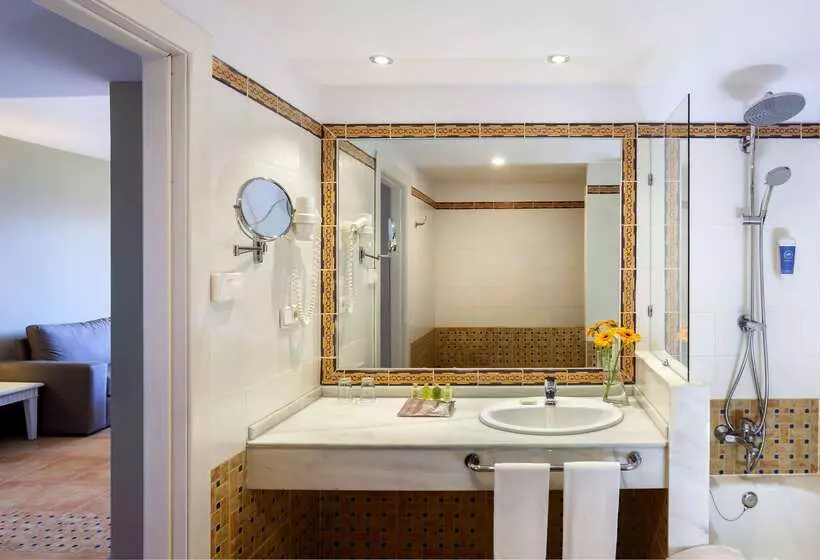 Occidental Isla Cristina