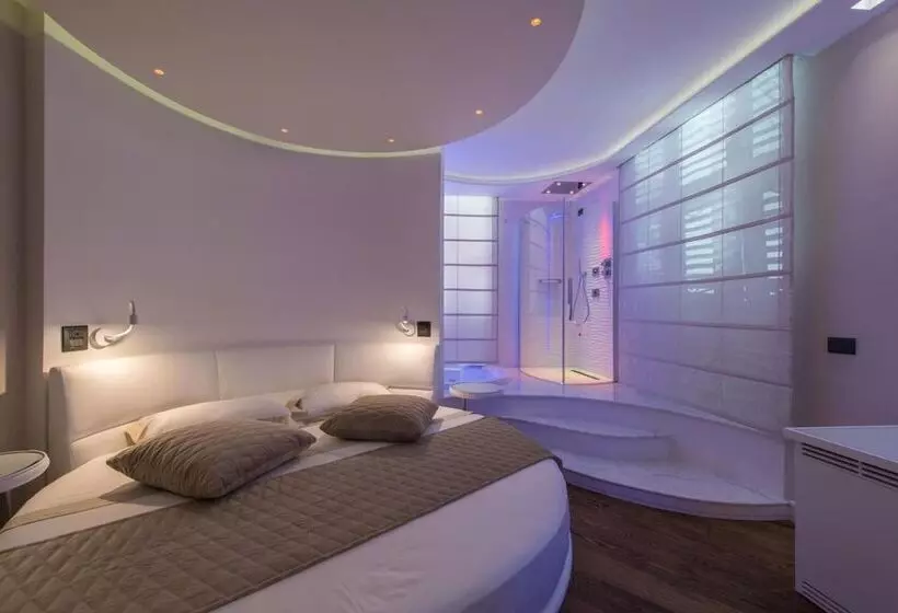 پانسیون Lux Suites In Roma