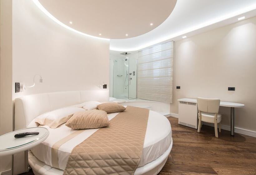 پانسیون Lux Suites In Roma