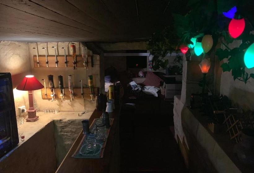 Bernies Bed And Breakfast