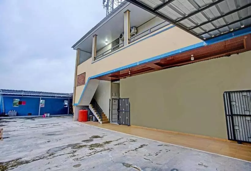 ホテル O Wisma Tri Handayani Near Uin Radin Intan