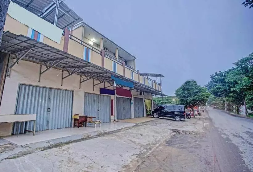 ホテル O Wisma Tri Handayani Near Uin Radin Intan