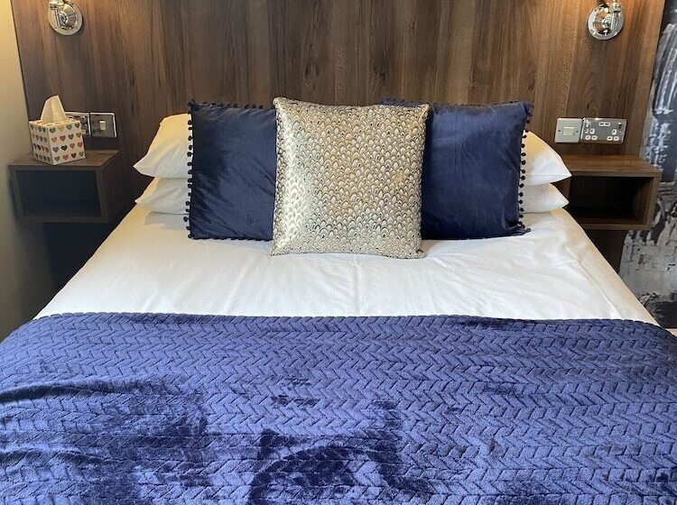 בית מלון כפרי The Bootham Tavern York