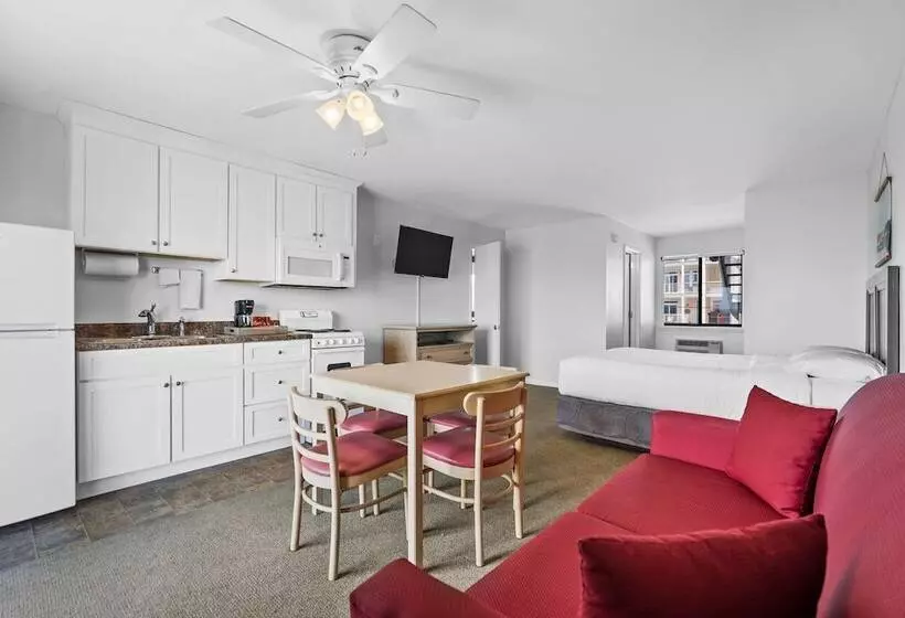 モーテル The Beach House