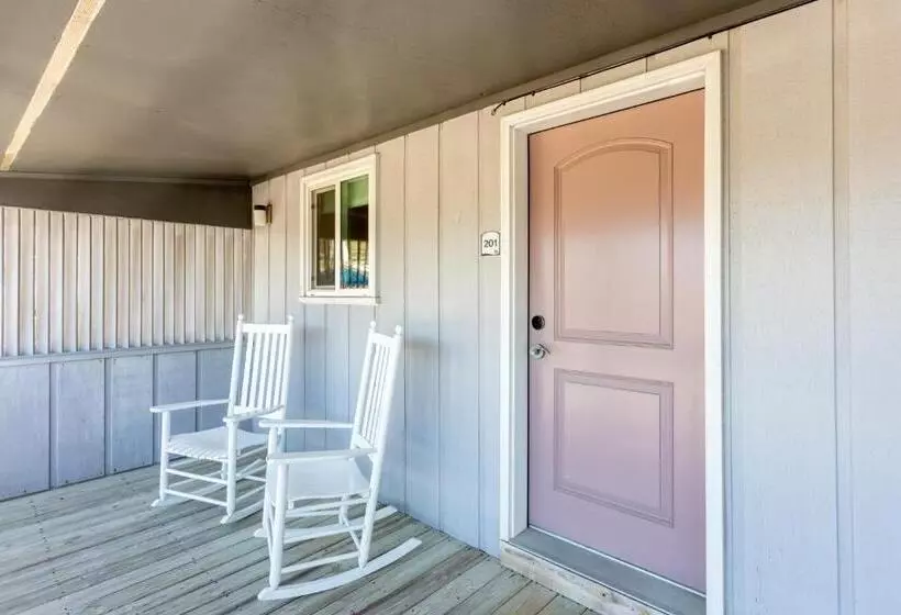 モーテル The Beach House