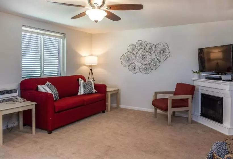 モーテル The Beach House