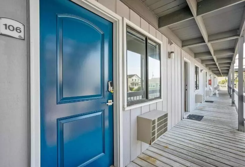 モーテル The Beach House