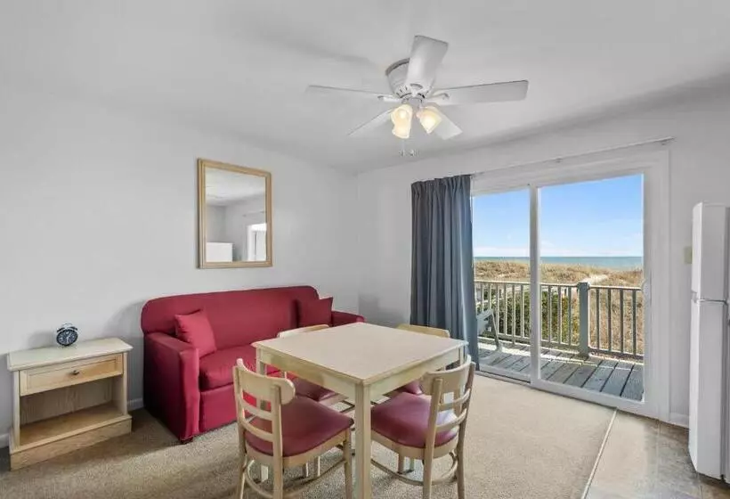 モーテル The Beach House