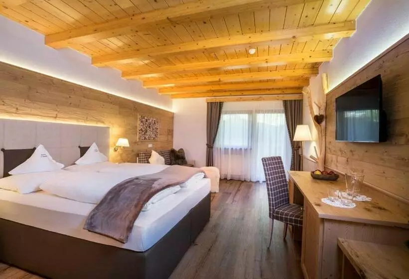 ペンション Ciamp