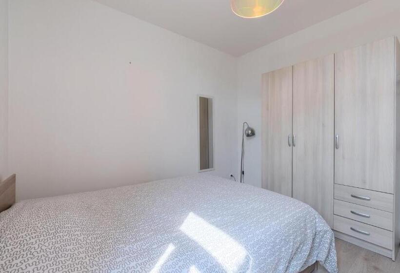 پانسیون Maison Victor Hugo