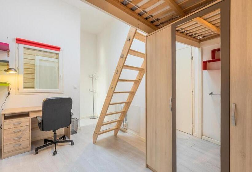 پانسیون Maison Victor Hugo