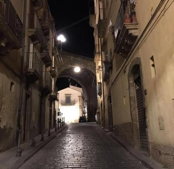 پانسیون Palazzo Sant'elia