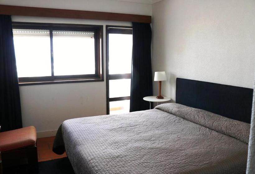 펜션 Residencial Do Mar