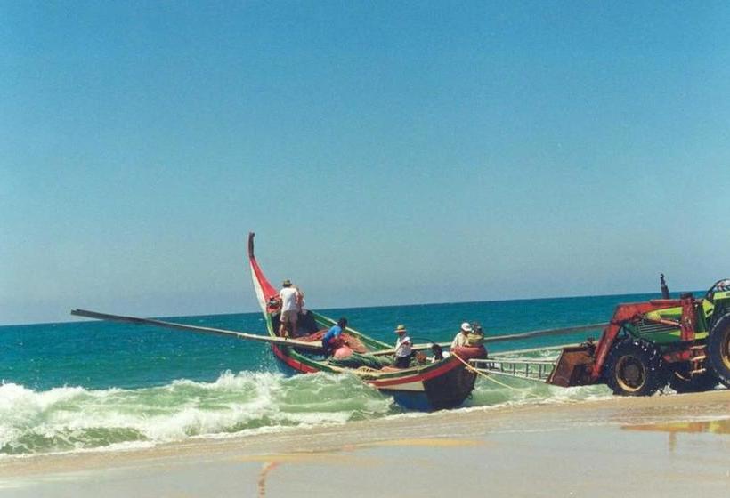 펜션 Residencial Do Mar