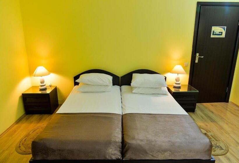 هتل Imereti Health Resort