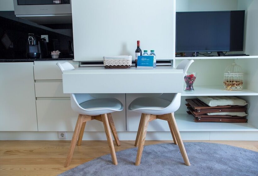 Almada Story Apartments By Porto City Hosts