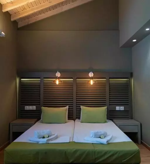 Ampoulos Rooms & Apartments