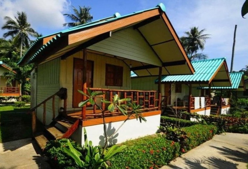 Green Cottage Beach Resort