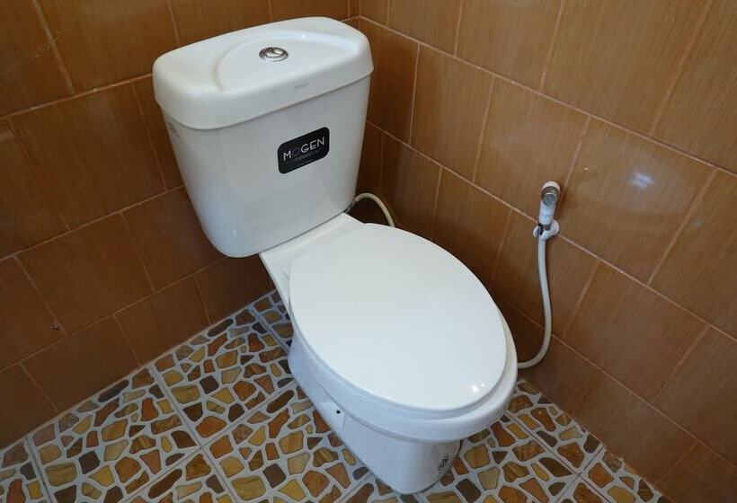 Green Cottage Beach Resort