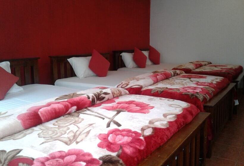 Hotel Kandy View Garden