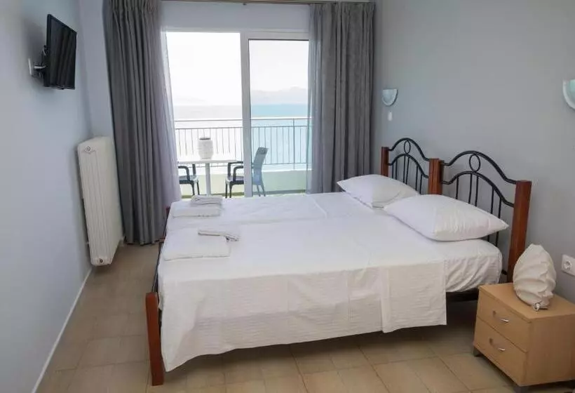 ホテル Marzi Boutique