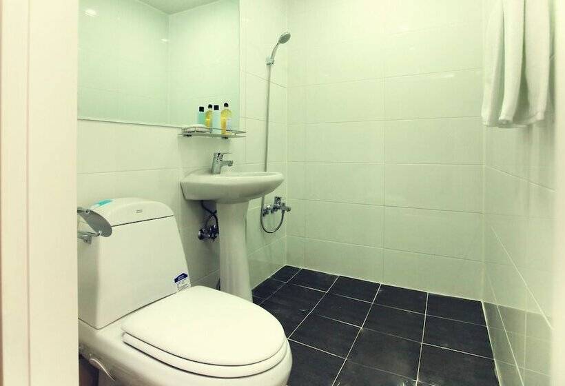 ホテル Planttrees House