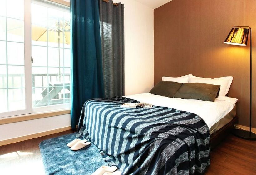 ホテル Planttrees House