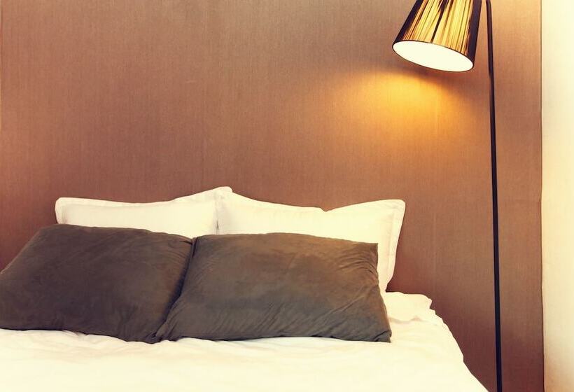 ホテル Planttrees House