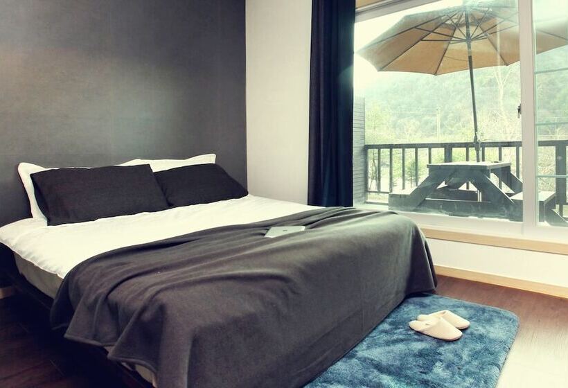 ホテル Planttrees House