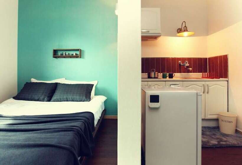 ホテル Planttrees House