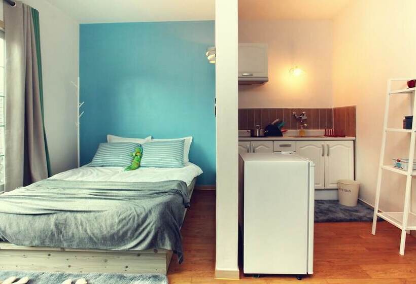 ホテル Planttrees House